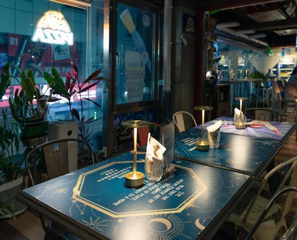 Elizabeth Hotel Taichung Bagian luar foto