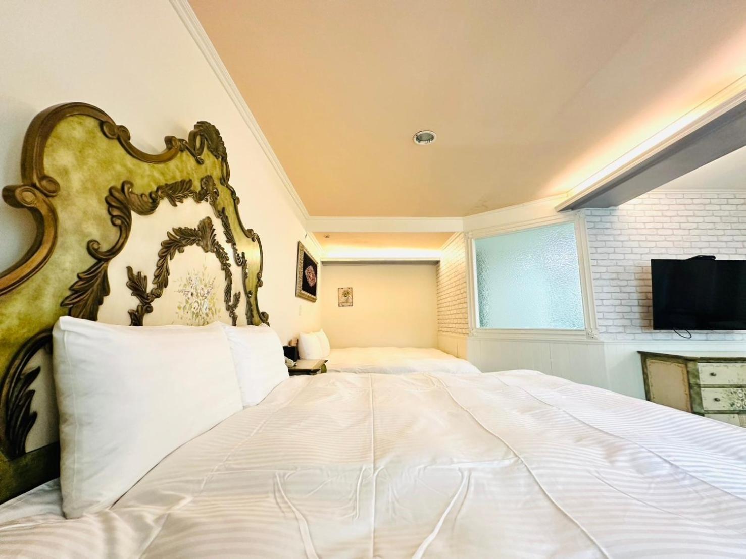 Elizabeth Hotel Taichung Bagian luar foto