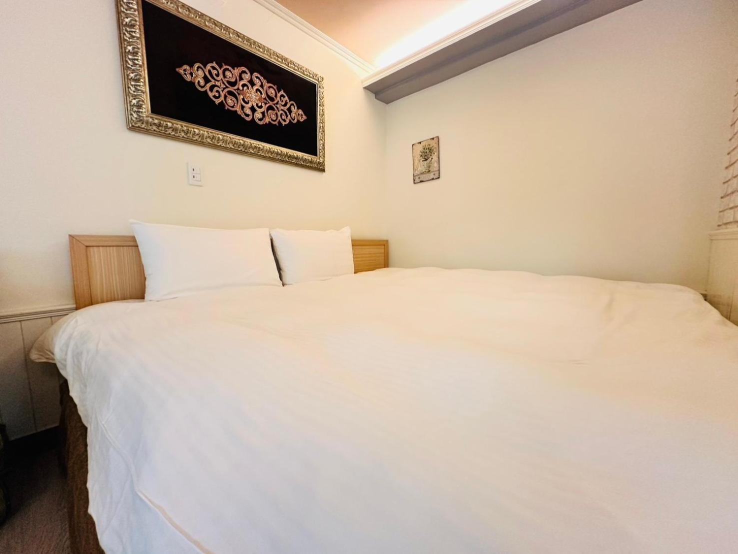 Elizabeth Hotel Taichung Bagian luar foto