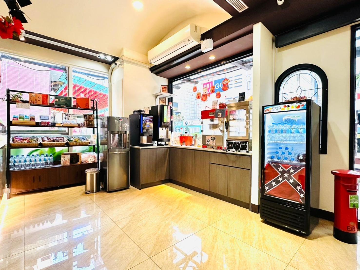 Elizabeth Hotel Taichung Bagian luar foto